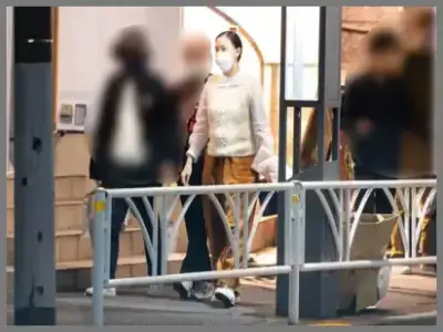 蒼井優,ニット,パンツ,画像